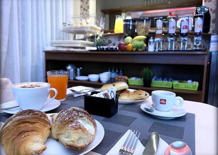 Palestro Palace 3*