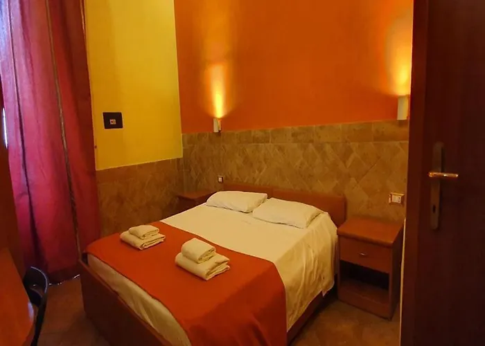 Hotel Palestro Palace